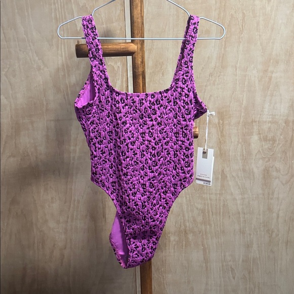 Good American Other - Good American S/M Lollipop Leopard Swim Or Bodysuit